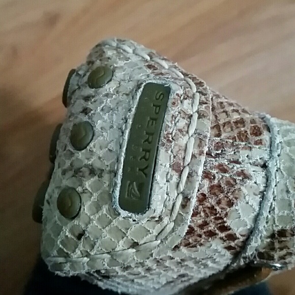 Sperry top siders size 9!!!!!!! - Picture 4 of 5